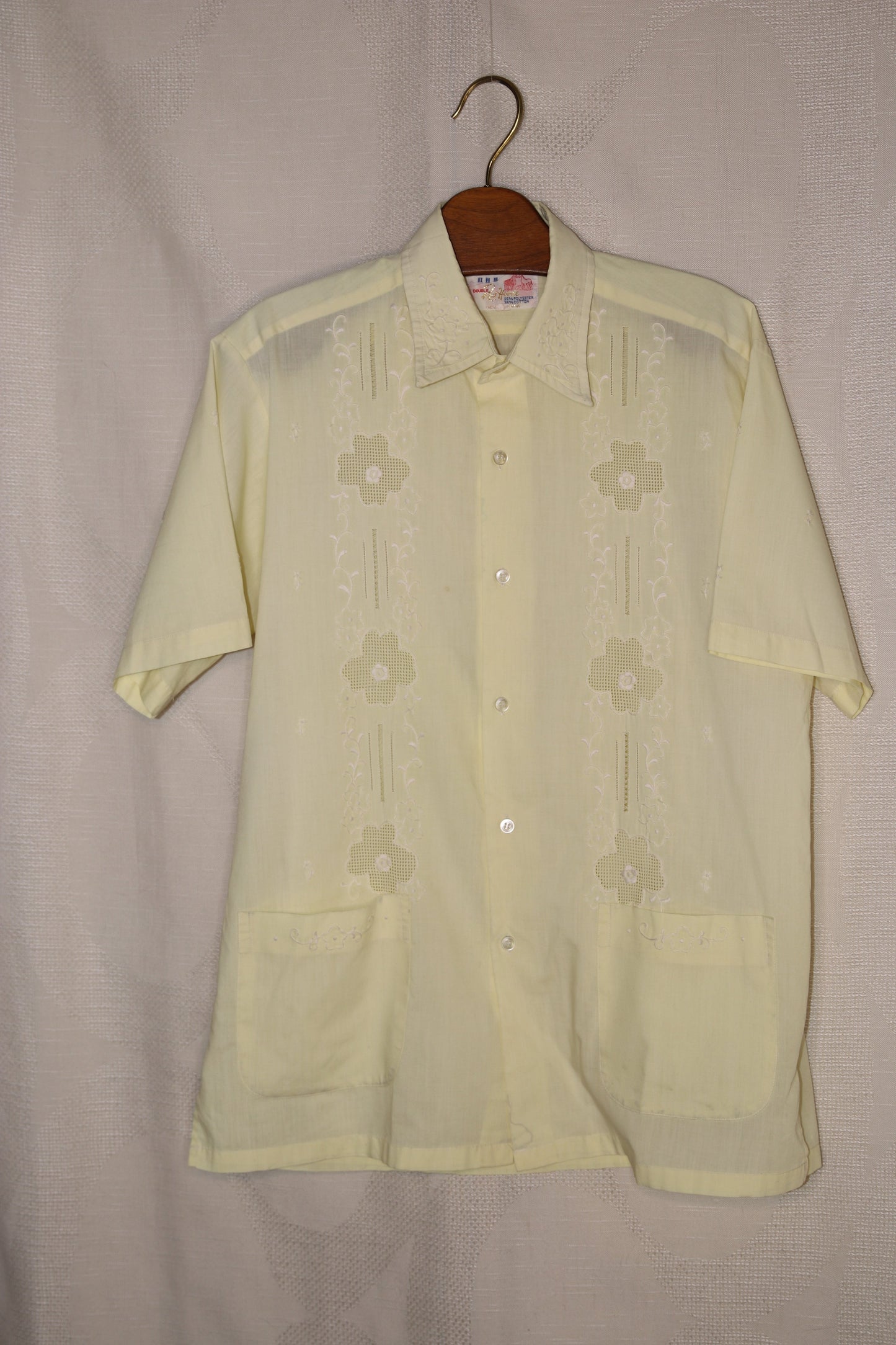 70s Light yellow embroidered shirt