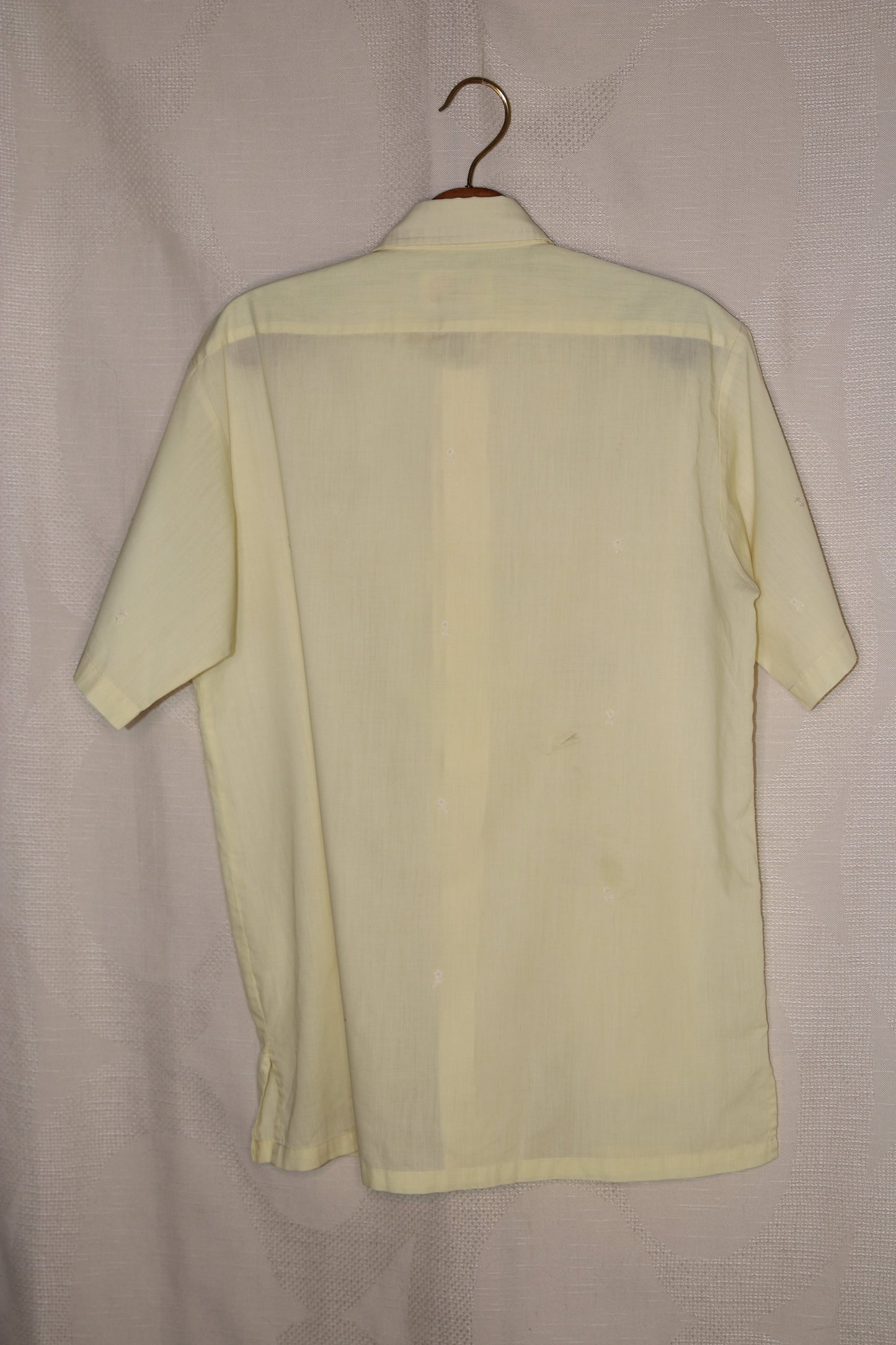 70s Light yellow embroidered shirt