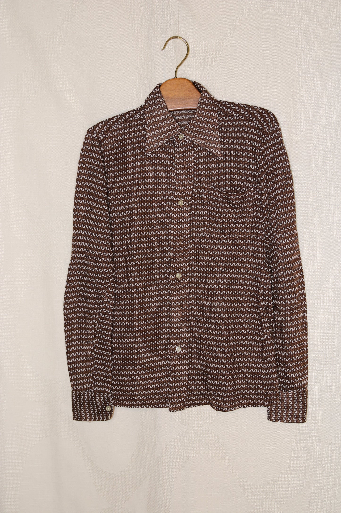 70s Brown patterned stretchy dagger collar shirt