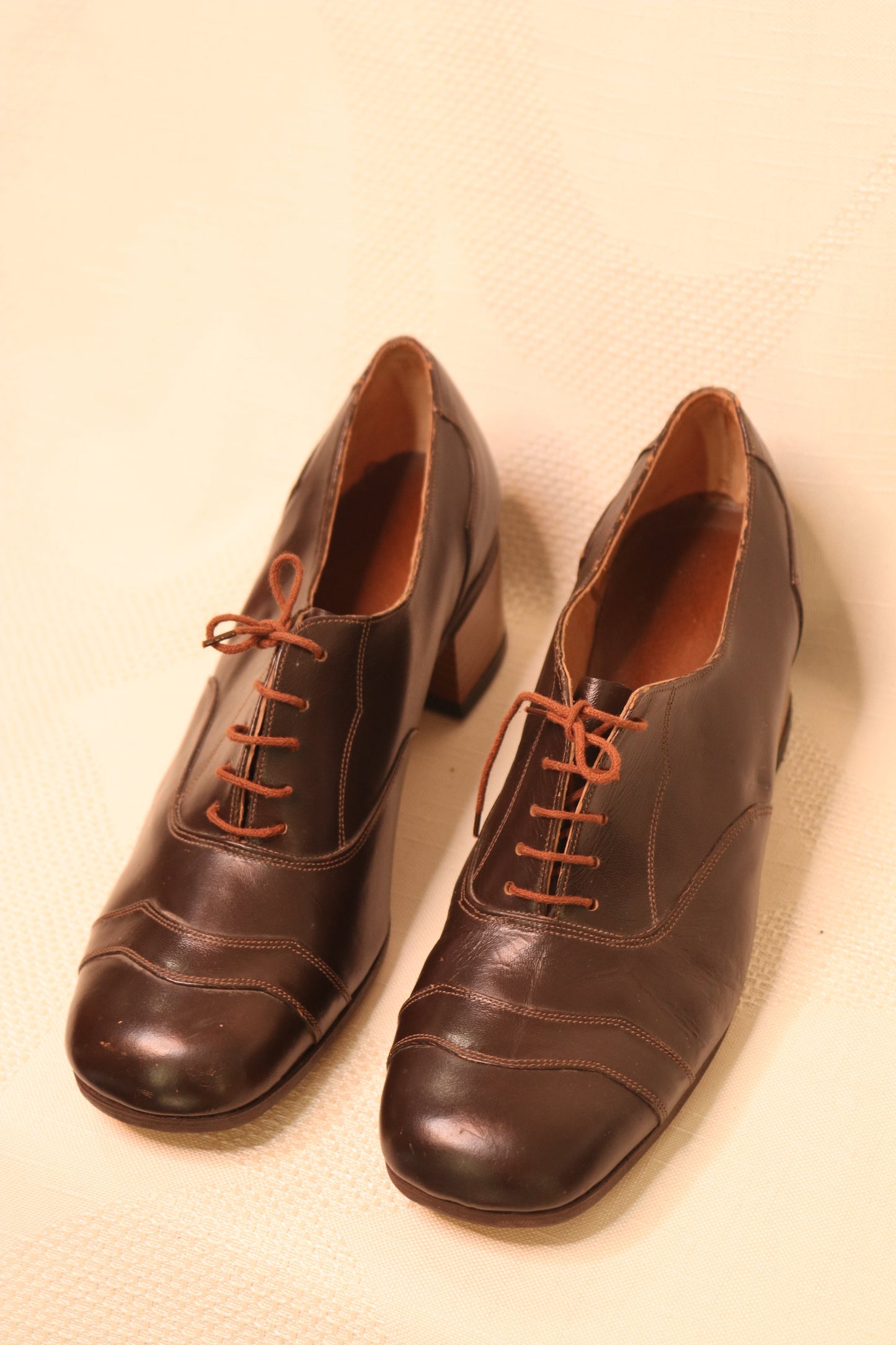 RARE Brown Heeled Men's Shoes