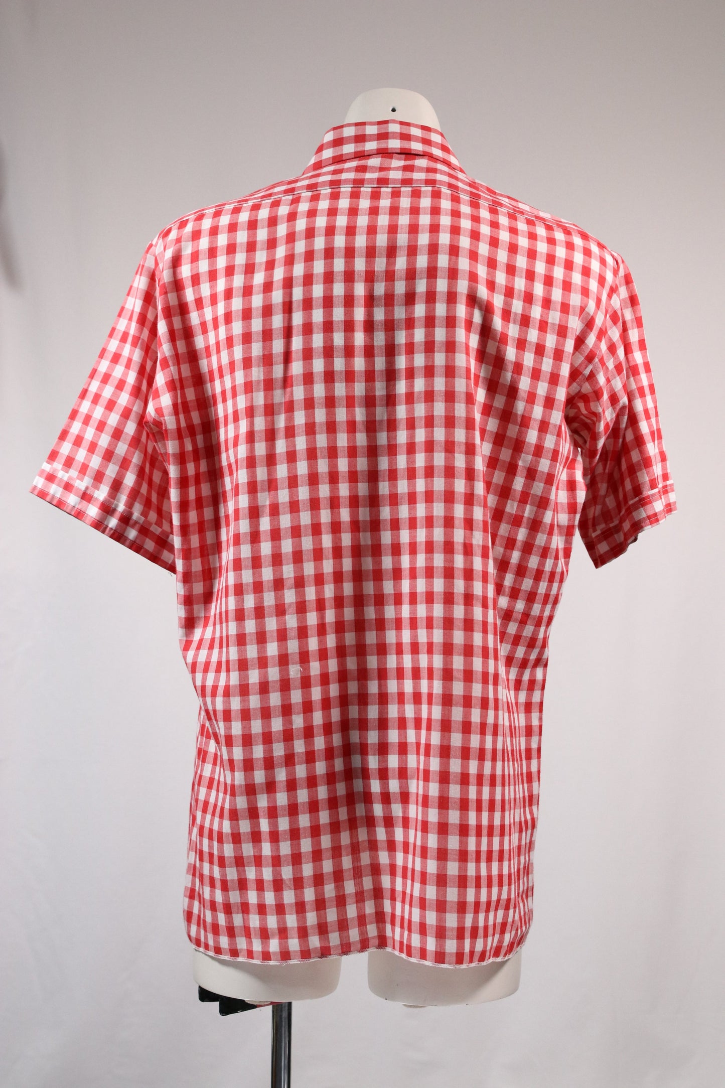 70s red checkered dagger collar shirt