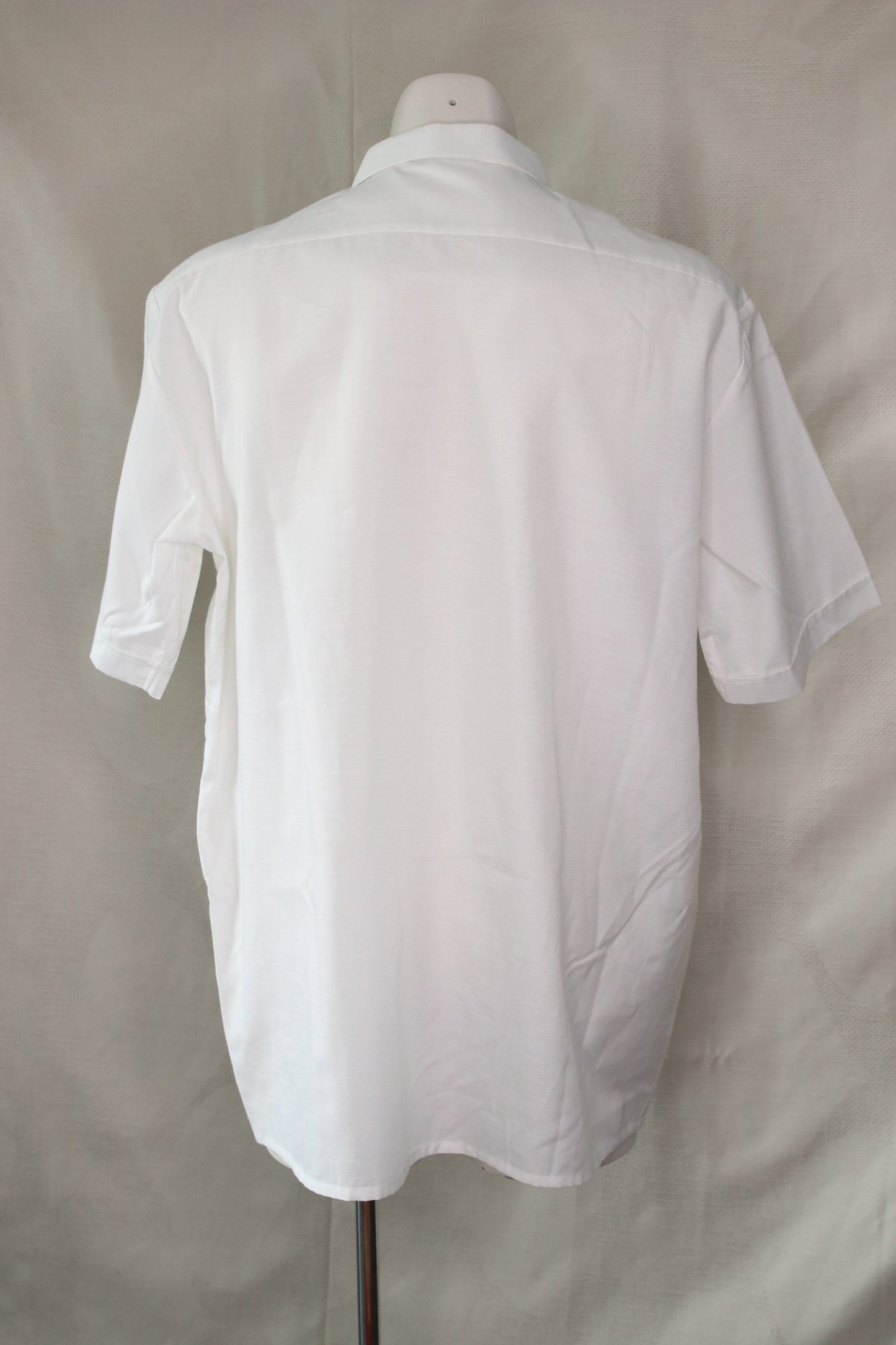 80s blue striped white shirt