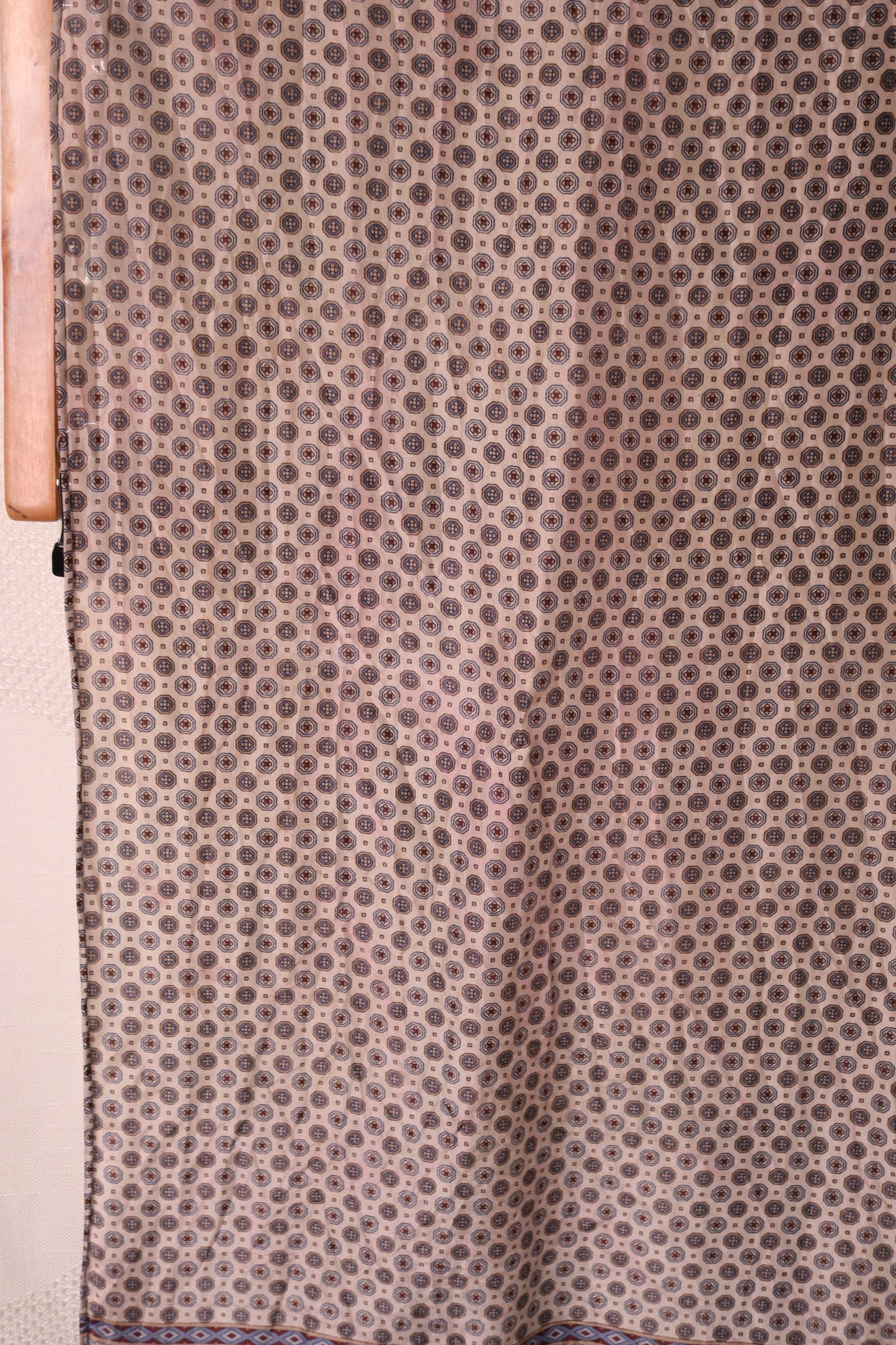 70s patterned scarf