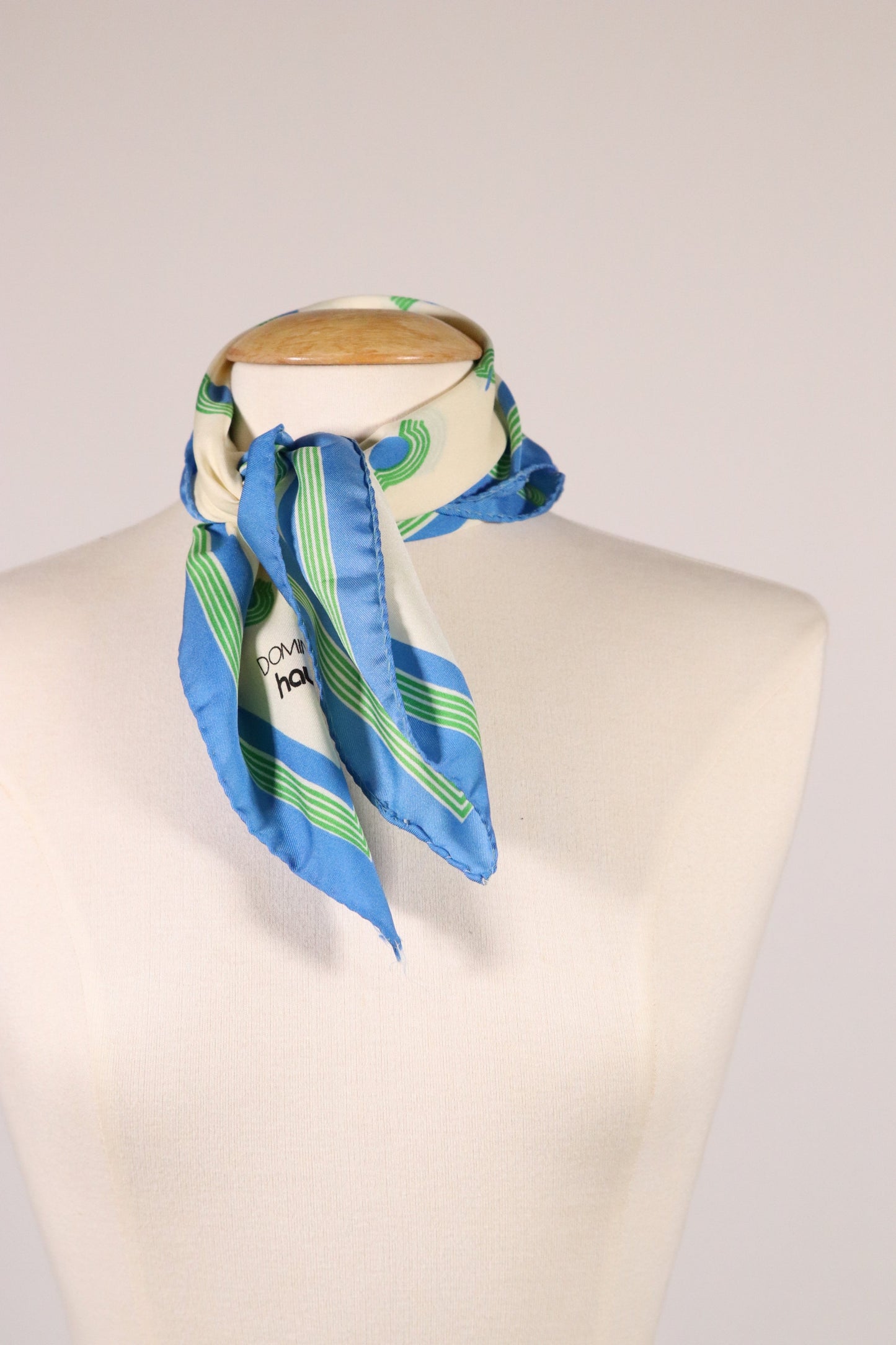 70s green-blue patterned scarf