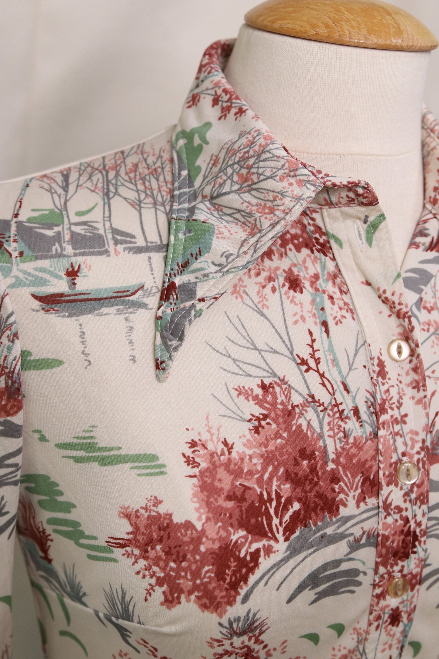 70s floral patterned blouse