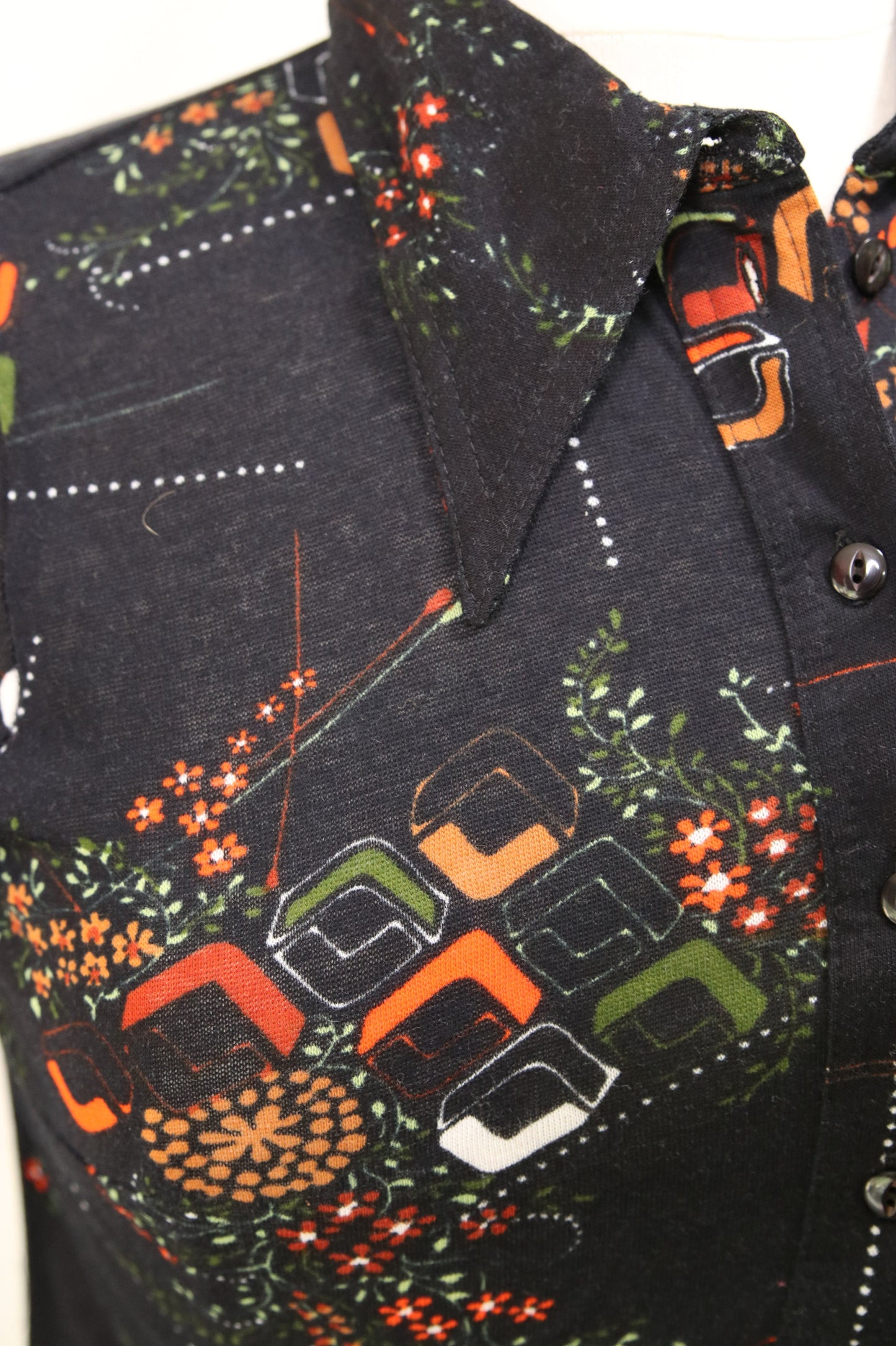 70s geometric floral patterned blouse