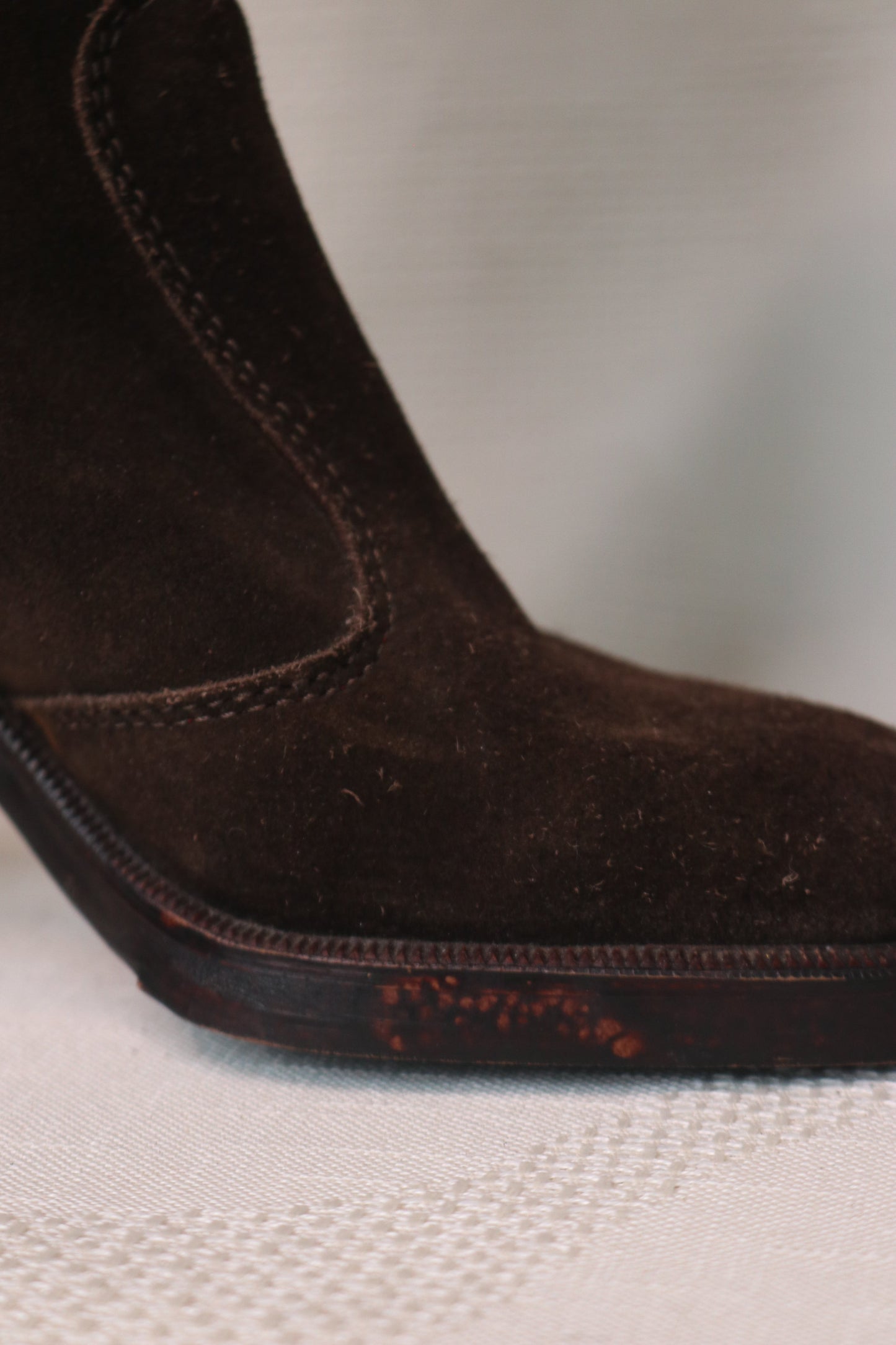 Suede boots
