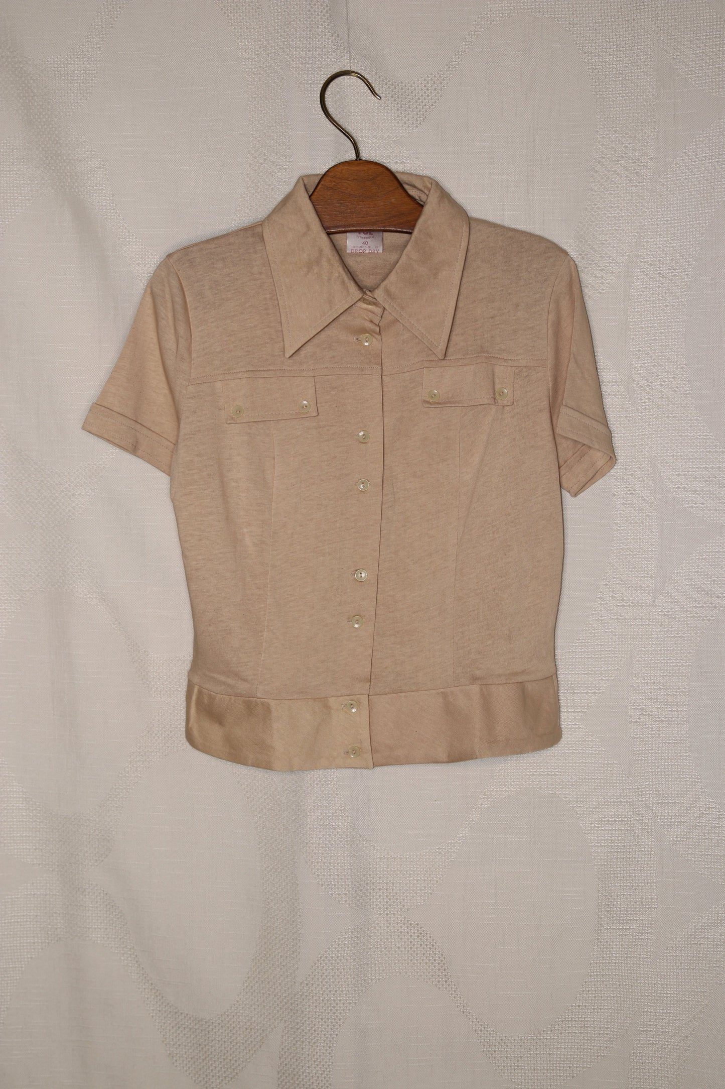 70s Beige blouse shortsleeved