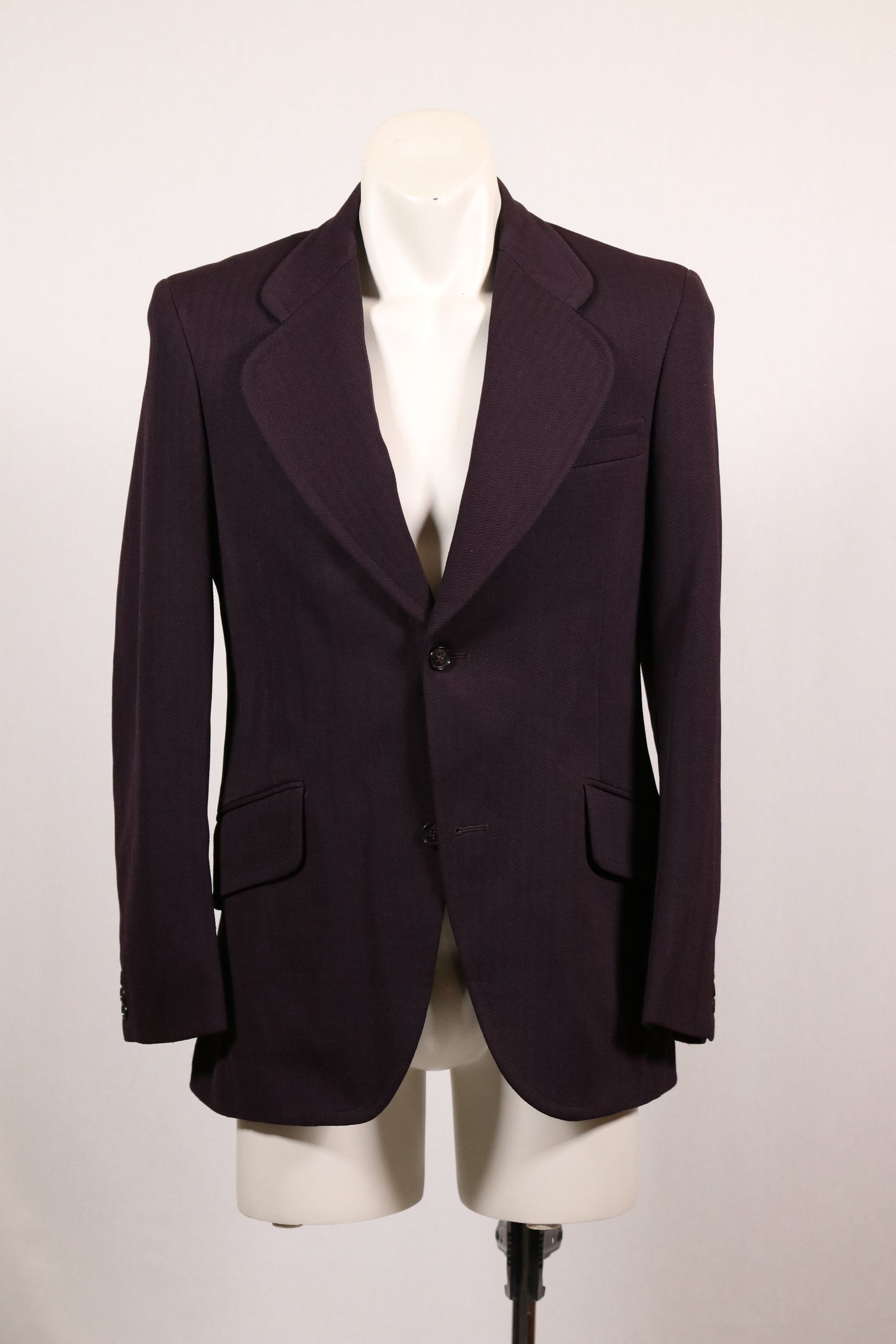 60s aubergine blazer
