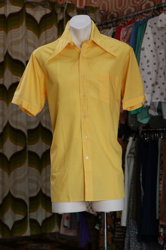 70s Yellow mens shirt with deadly dagger collar