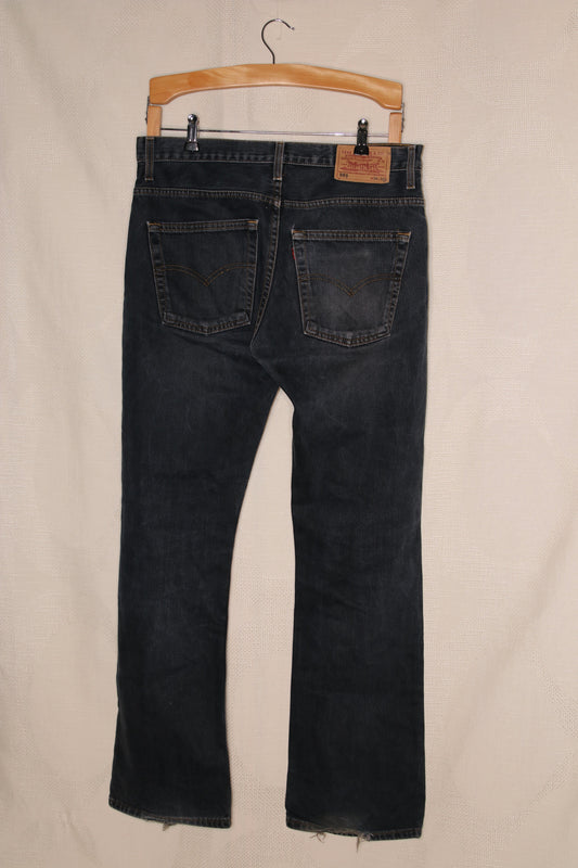 Levi's W34 L32