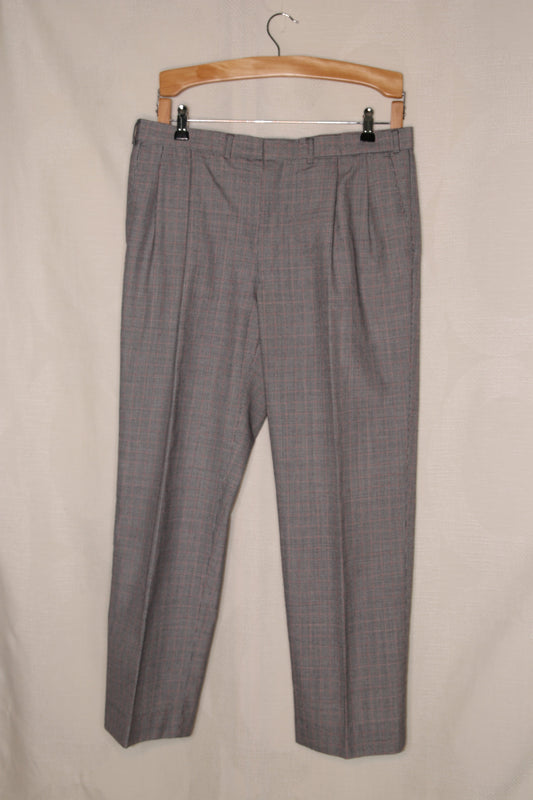 Grey plaid pattern trousers
