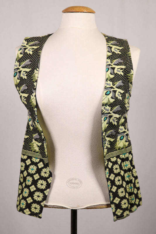 Beautiful 70s patterned vest
