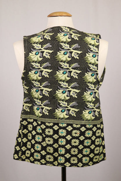 Beautiful 70s patterned vest