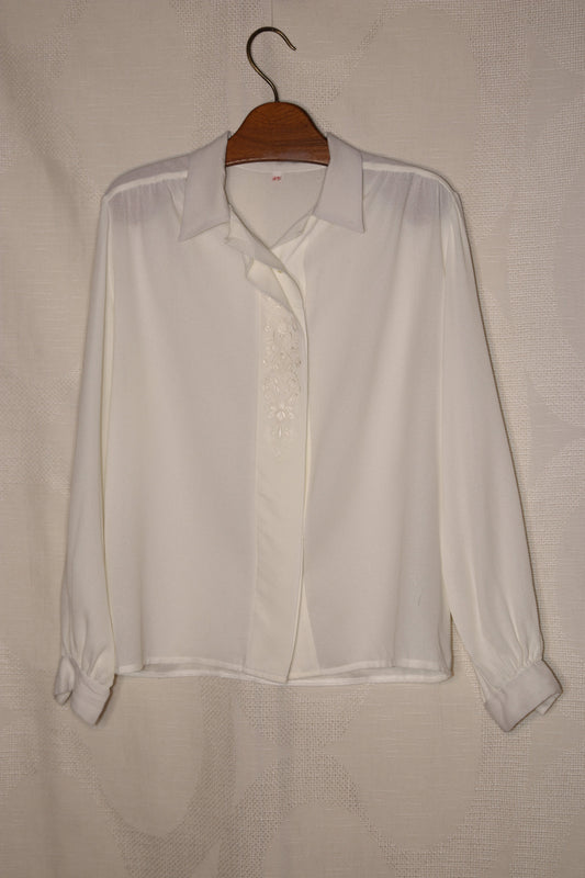 90s White blouse with embroidery